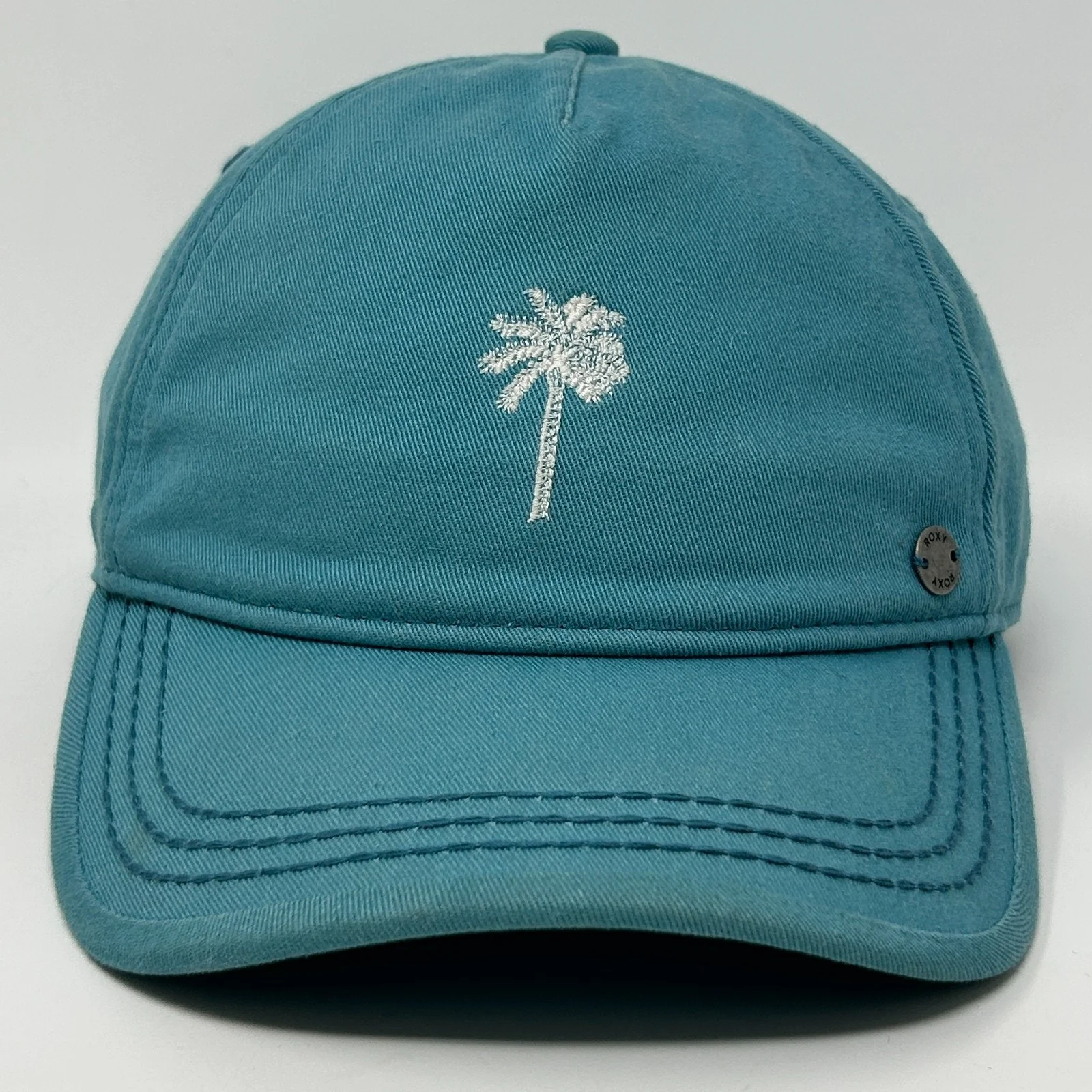 Vintage & Streetwear Accessories: Hats, Bags, Jewelry & More