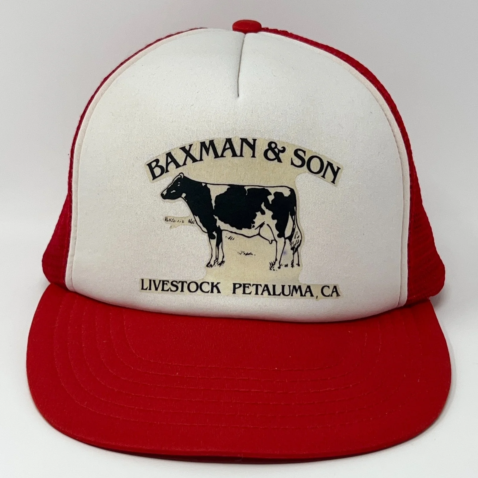 Vintage & Streetwear Accessories: Hats, Bags, Jewelry & More